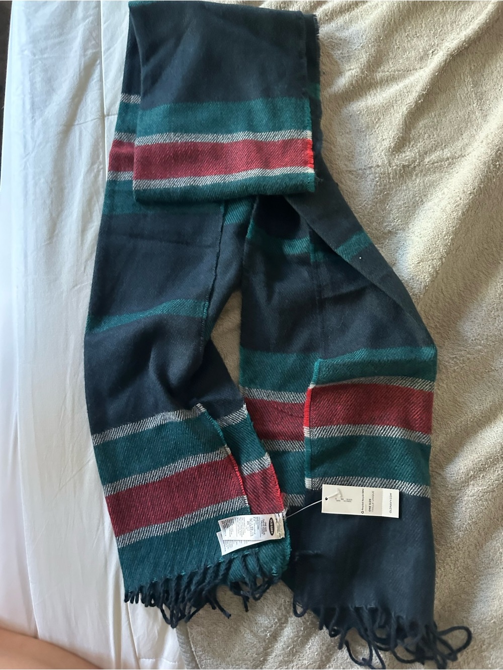 Old Navy Oversized Plaid Blanket Scarf Green Red Navy NWT